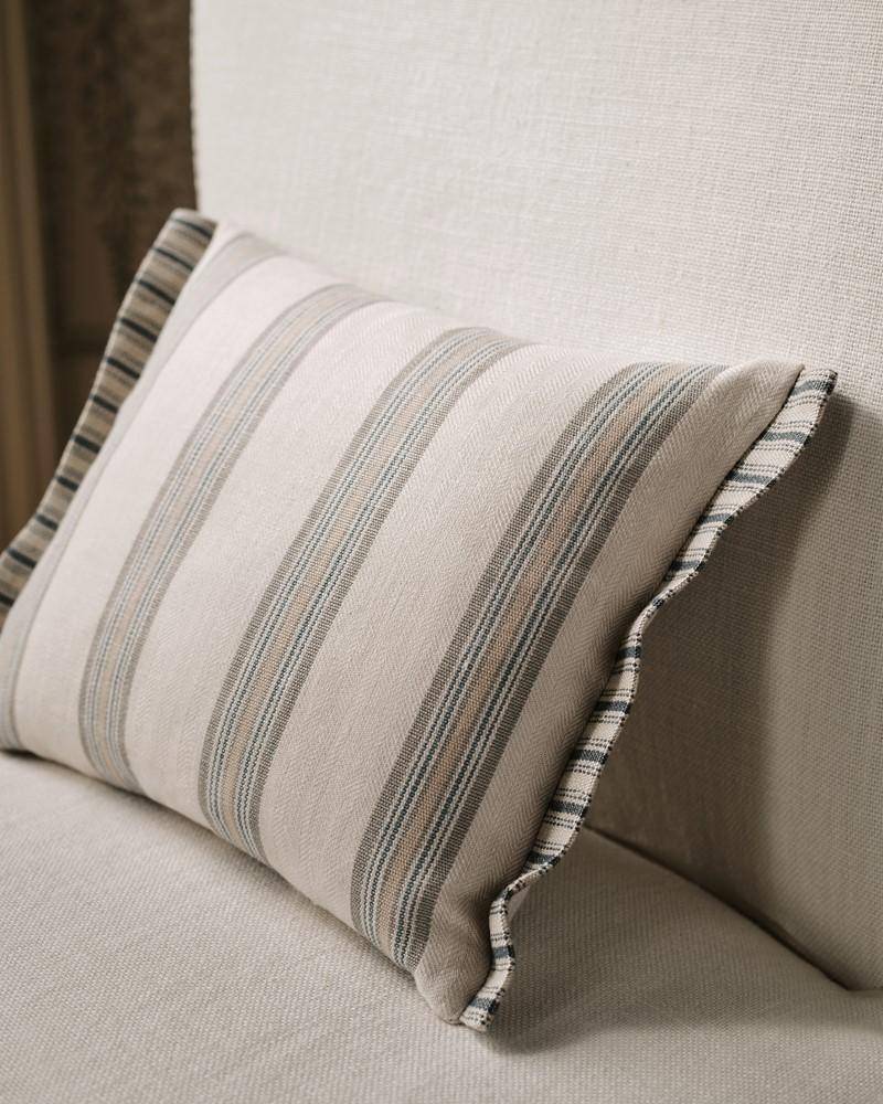 Colefax and Fowler Pendeen
