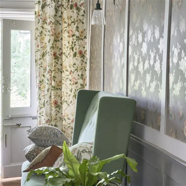 English Heritage Craven Street Flower 