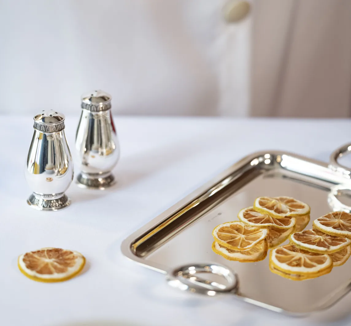 Christofle Malmaison Silver-Plated  Salz & Pfeffer Streuer Set