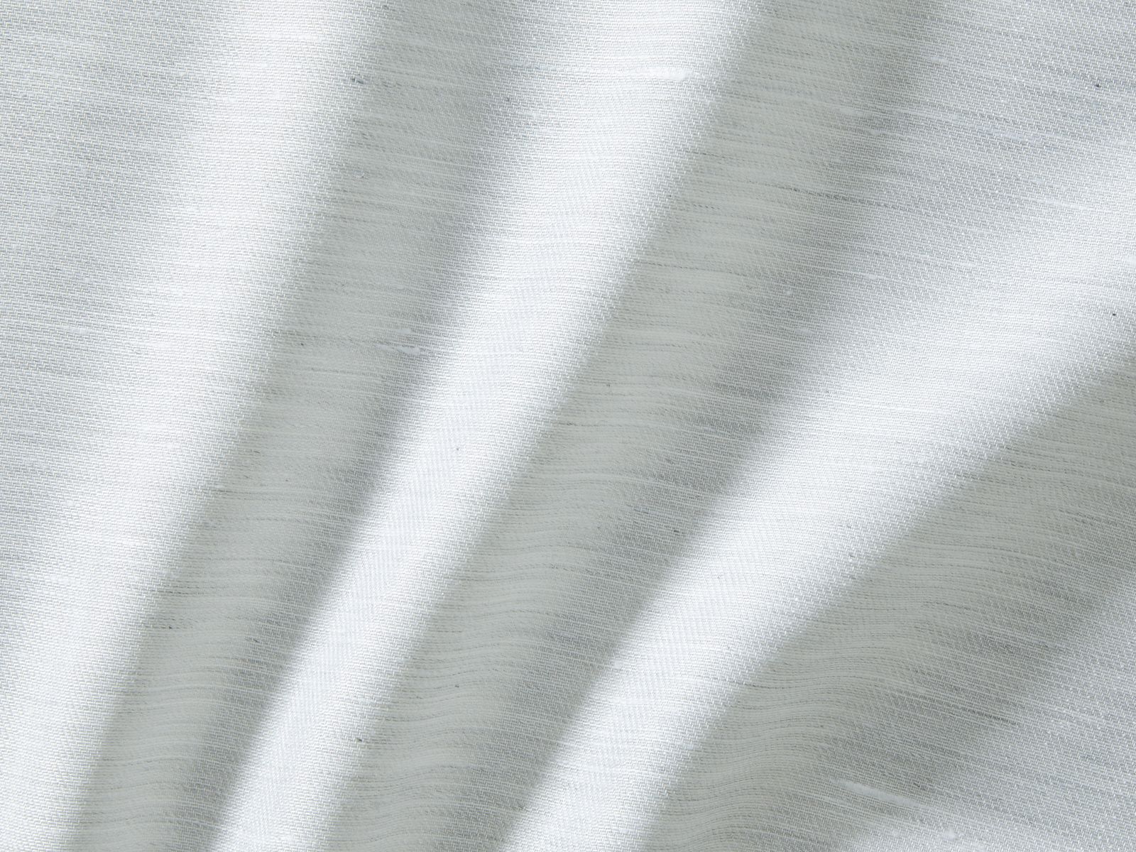 992