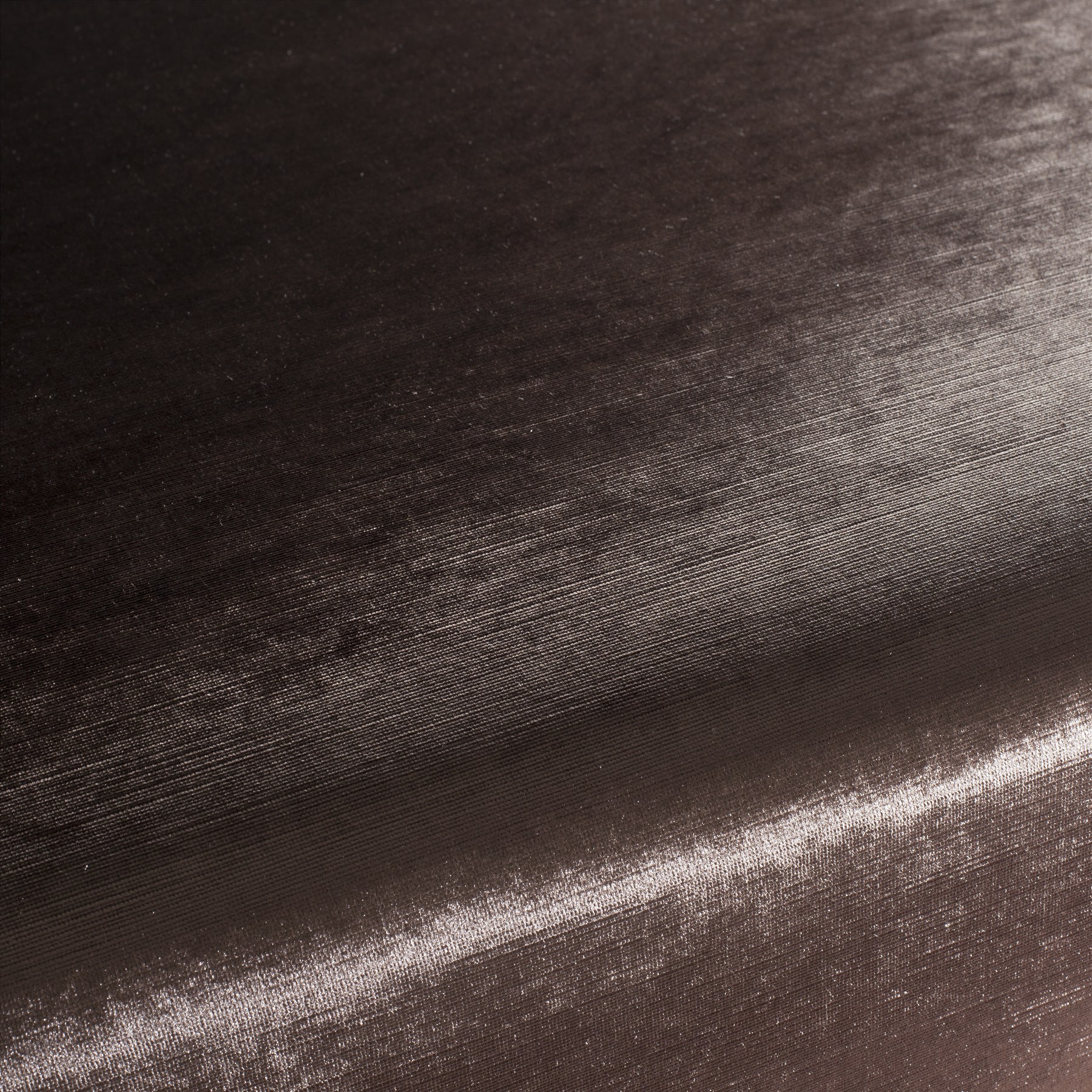 Carlucci Glossy Velvet