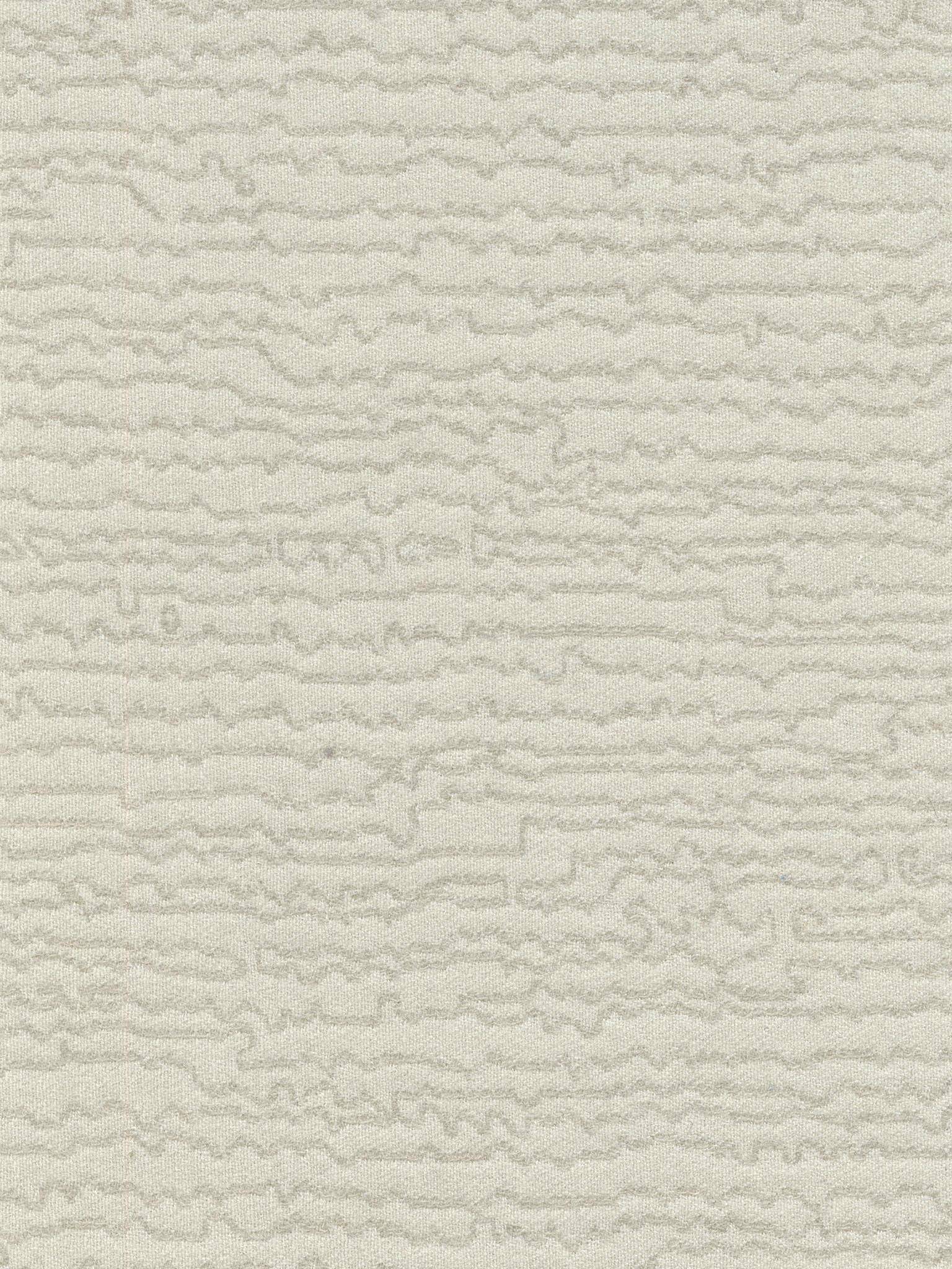 Holland & Sherry Lucerne 