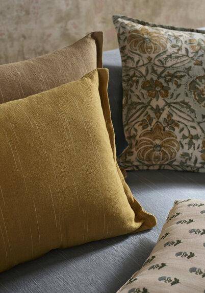 Hodsoll McKenzie Kasuri RE