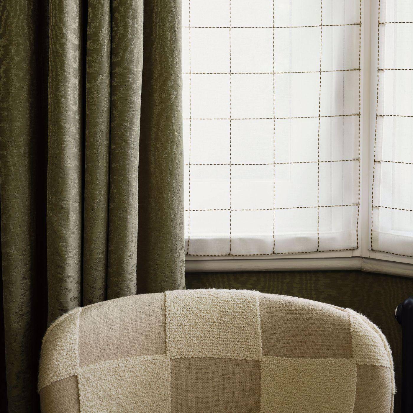 Harlequin Blenets Sheer