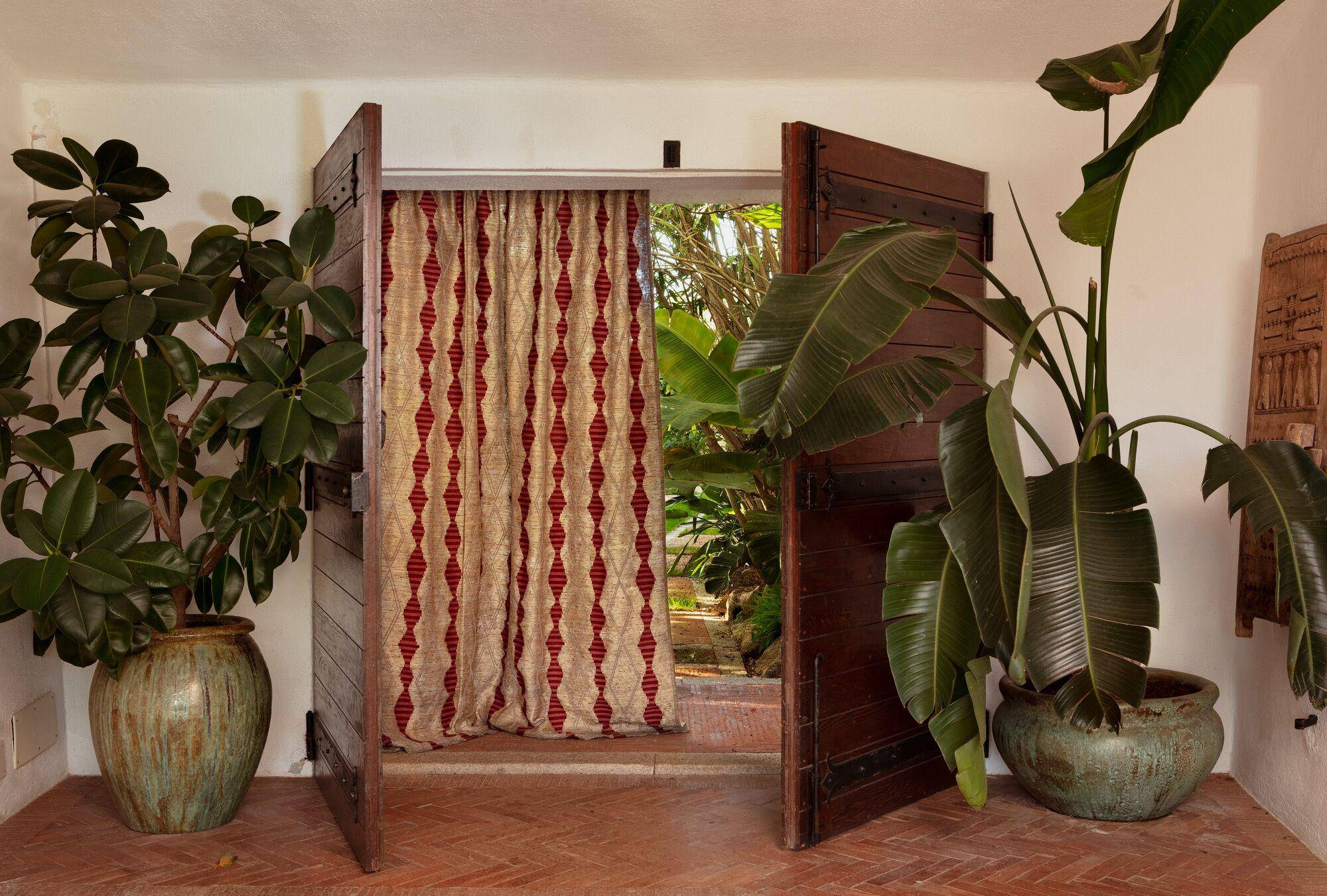 Fischbacher 1819 Jinpa Diamond