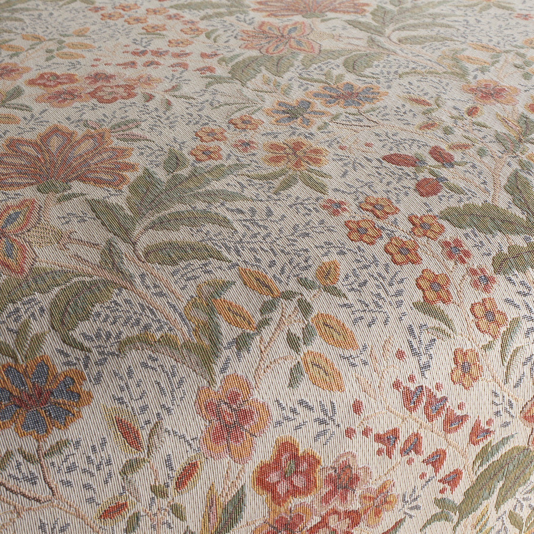 JAB Estate – Polsterjacquard mit floralem Muster