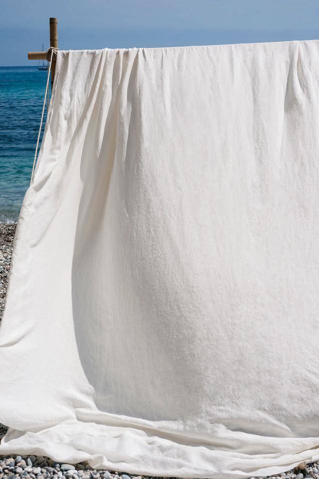 Dedar Wide Linen April