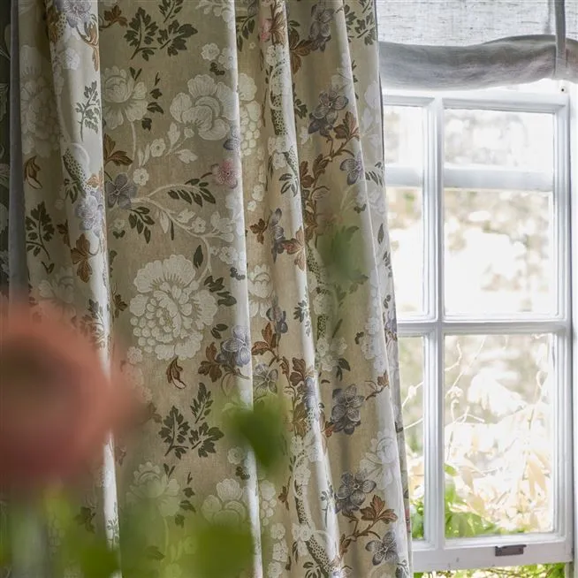 English Heritage Eagle House Damask