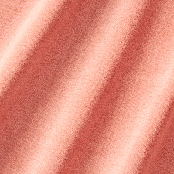 435