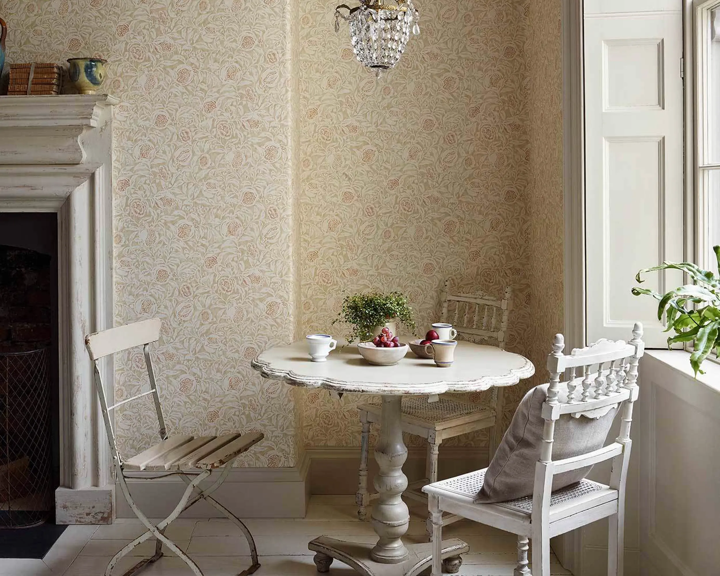 Sanderson Annandale Wallpaper