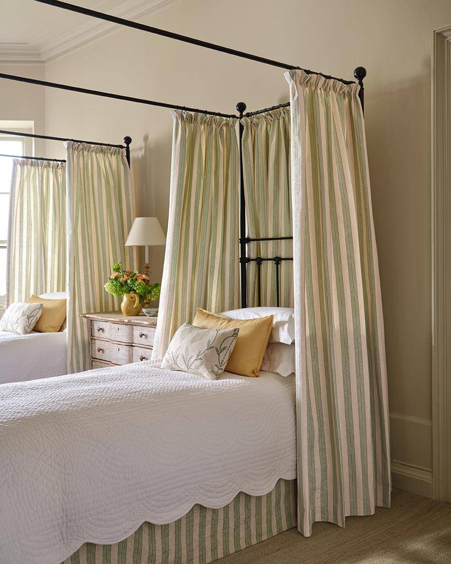 Colefax & Fowler Theta