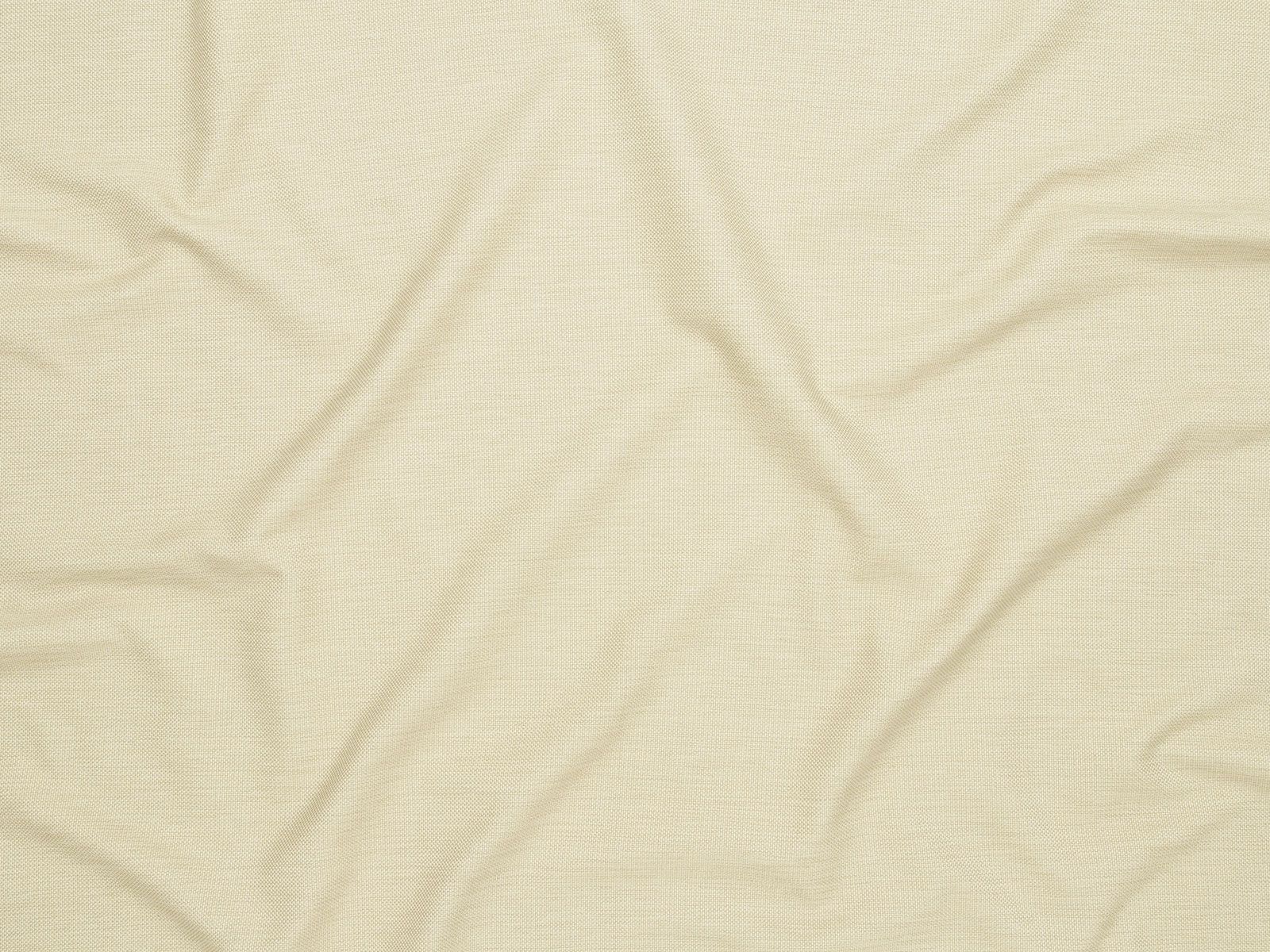 812
