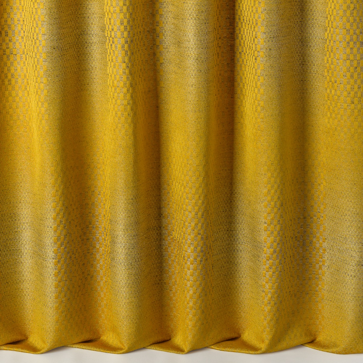Nobilis Kaleido - Jacquard im Farbverlauf