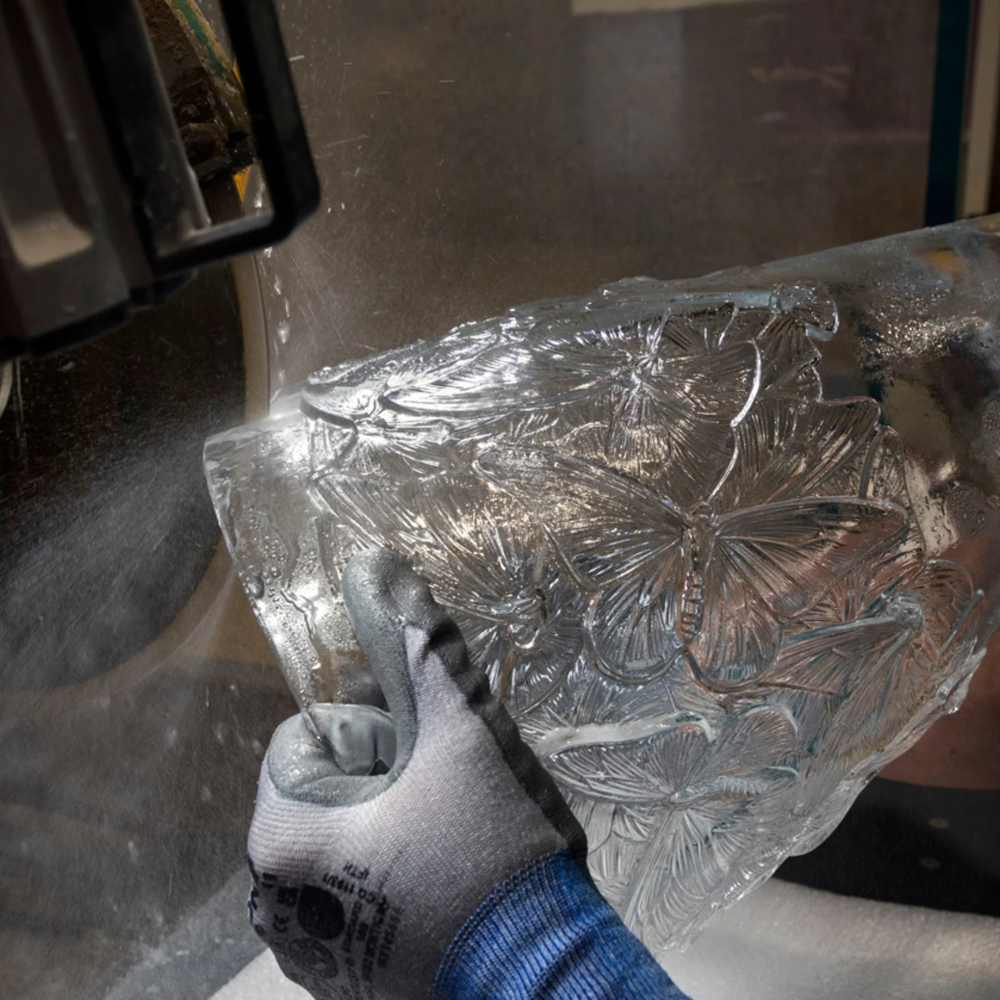 Lalique Papillons Vase groß – nummerierte Kristallvase