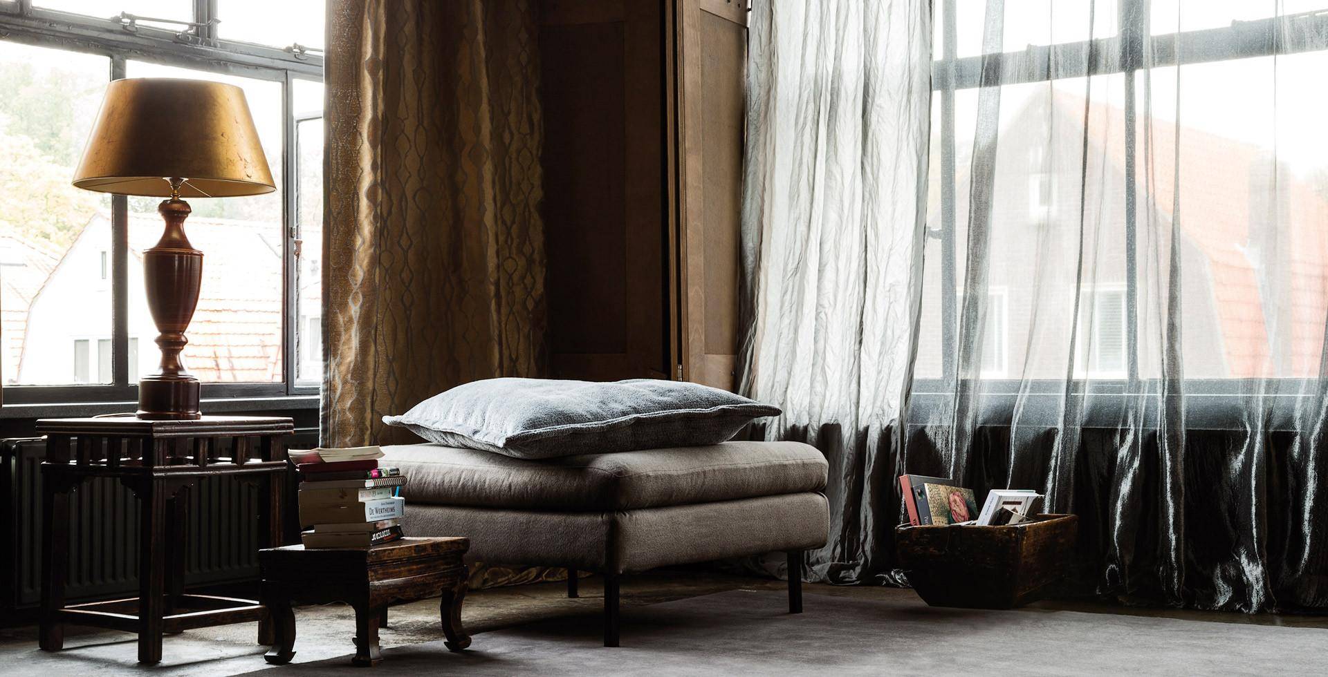 Fischbacher 1819 Superb