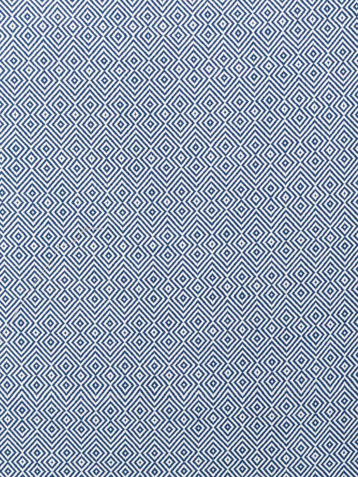 Holland & Sherry Bolas