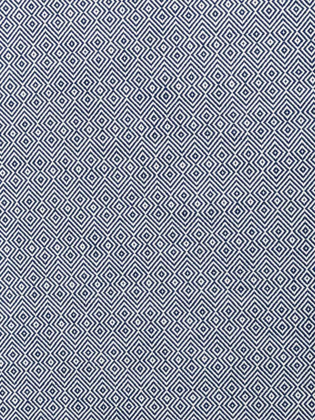 Holland & Sherry Bolas