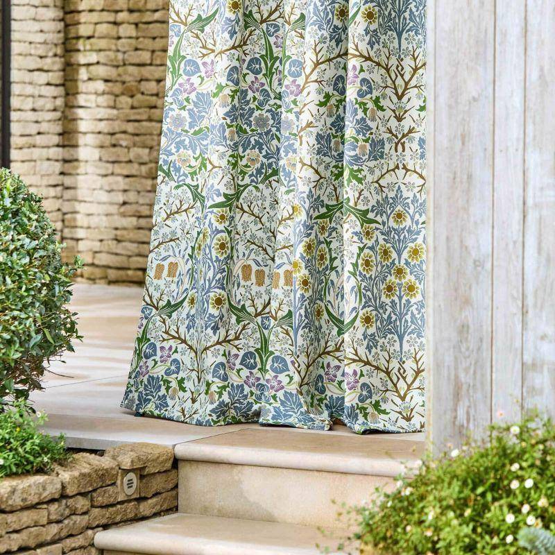 Morris & Co Blackthorn Weave 
