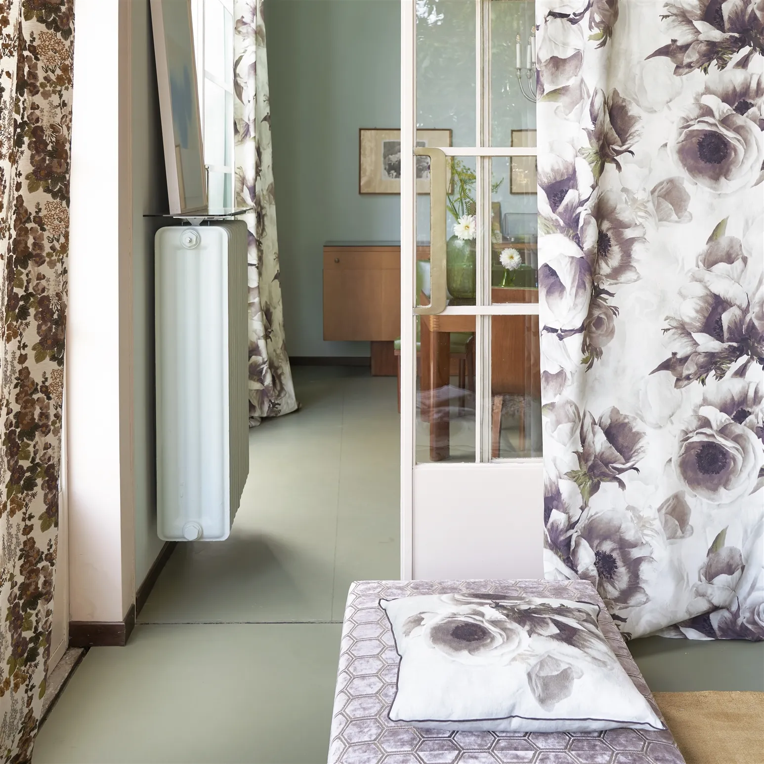 Desingers Guild Sepia Flower